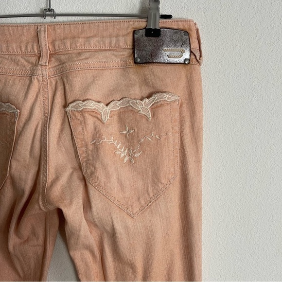 Women’s Diesel Vintage Peach Slim Jeans Size 29 US! - Picture 6 of 8